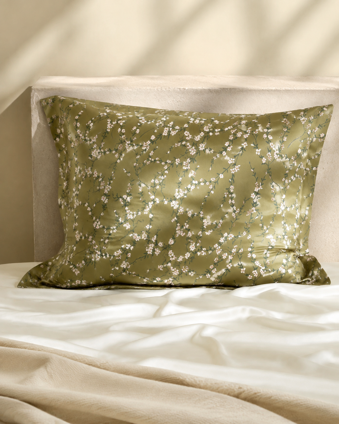 VELSÉE 40 Momme 6A Mulberry Silk Printed Pillowcase – Luxury Silk Pillow Cover for Hair and Skin